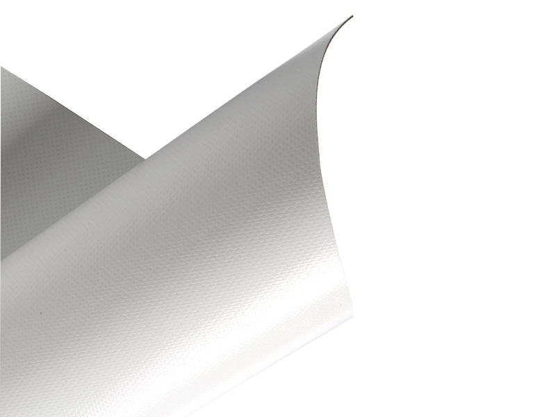 Tejido de poliéster recubierto de PVC con estructura de membrana 900GSM 1000D30X30 Tejido de poliéster recubierto de PVC con estructura de membrana 900GSM 1000D30X30