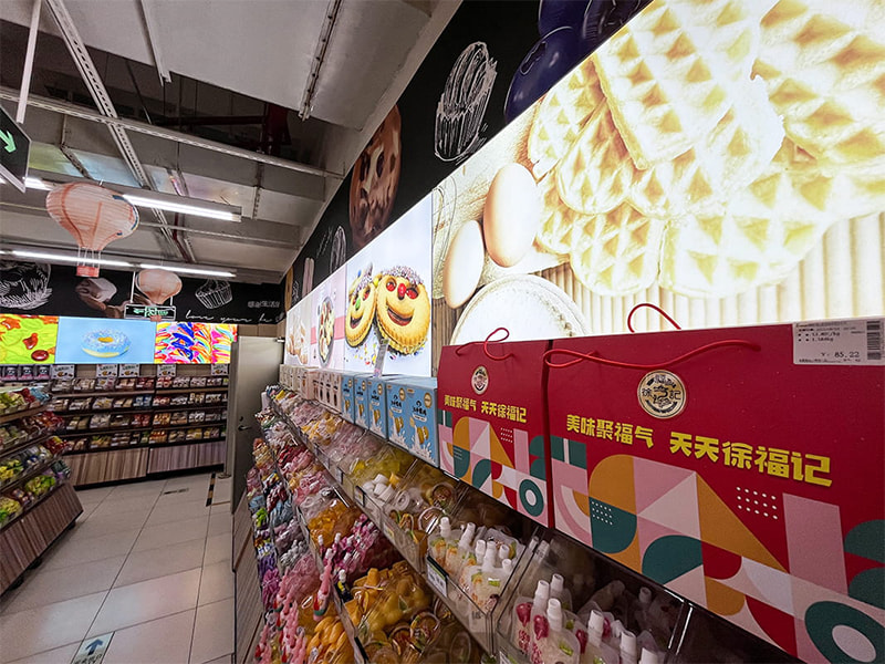 Película de tela para pancartas retroiluminada con impresión UV y ecodisolvente Película de tela para pancartas retroiluminada con impresión UV y ecodisolvente