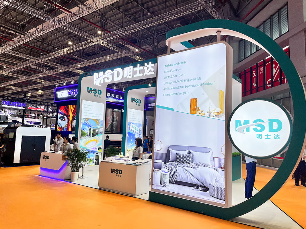 Película de tela para pancartas retroiluminada con impresión UV y ecodisolvente Película de tela para pancartas retroiluminada con impresión UV y ecodisolvente